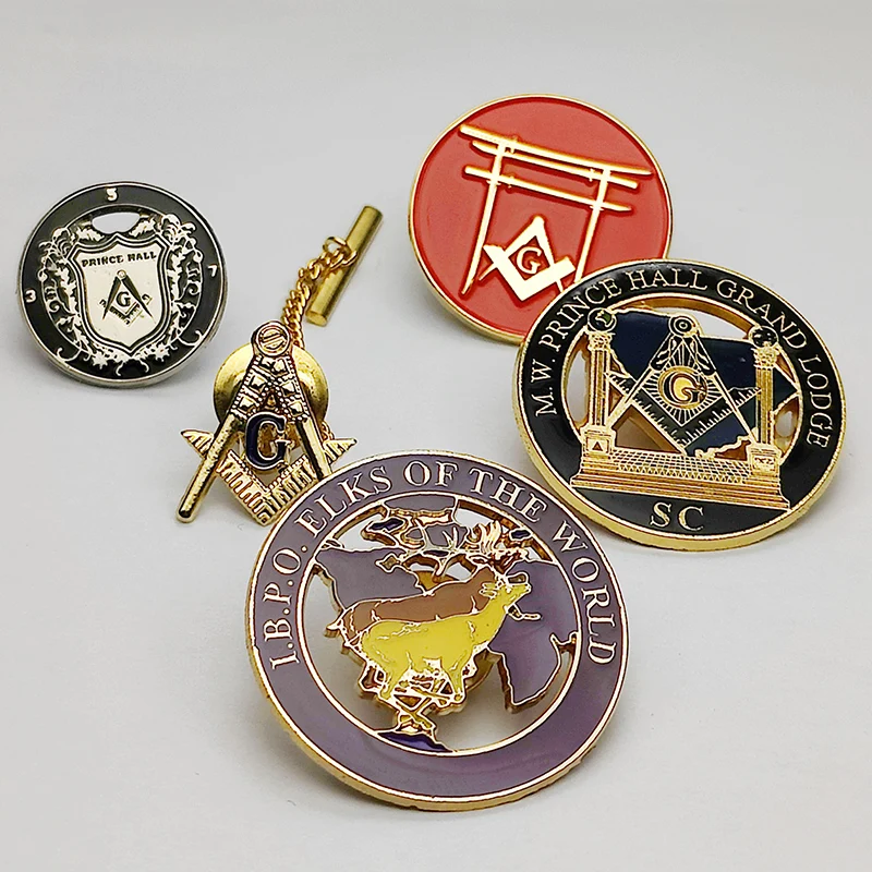 Wholesale Freemason Hall Badge Custom Color Paint Masonic Design 3d Gold Enamel Pin Badge Metal Freemasons Lapel Pins