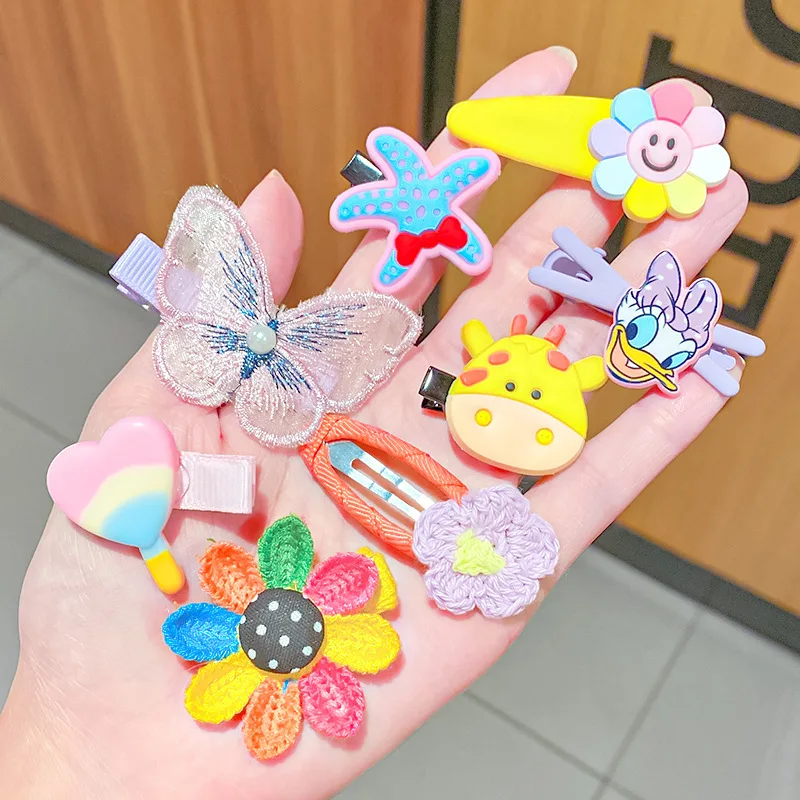 14-Piece Set Rainbow Hair Grips Fashionable Heart-Shaped Metal and PC Material Cute Design for Baby Girls