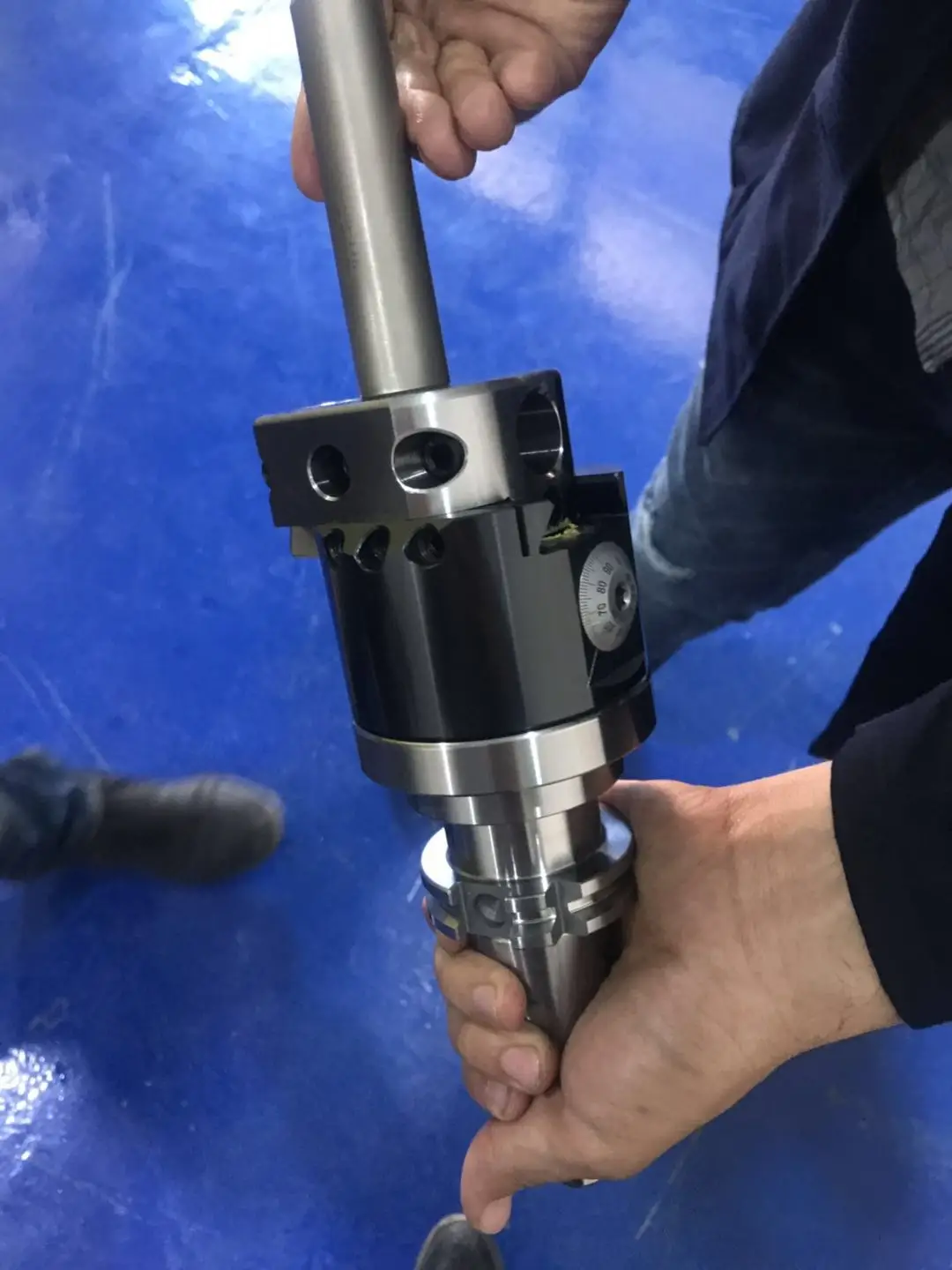 Цилиндрическая хонинговая машина 3MB9817 для хонирования однолинейных цилиндров двигателя