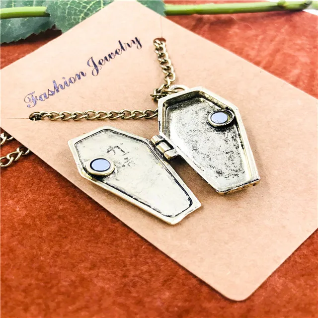 
Factory Price Jewelry Wholesale China Fashion Punk Style Personalized Red Coffin Pendant Necklace For Unisex 