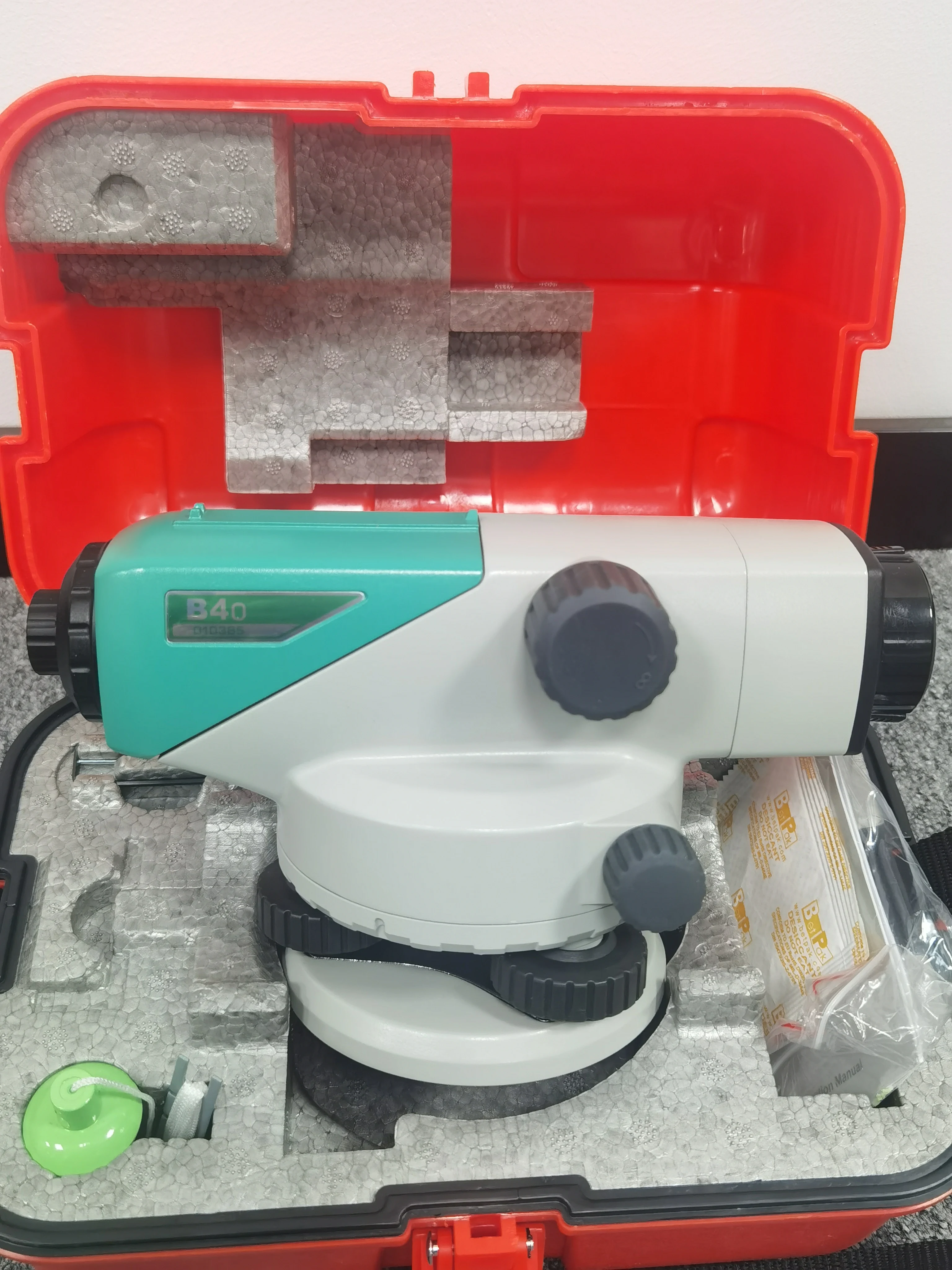 Factory Price Auto Level Surveying Instrument Digital Level B40 Optical Level