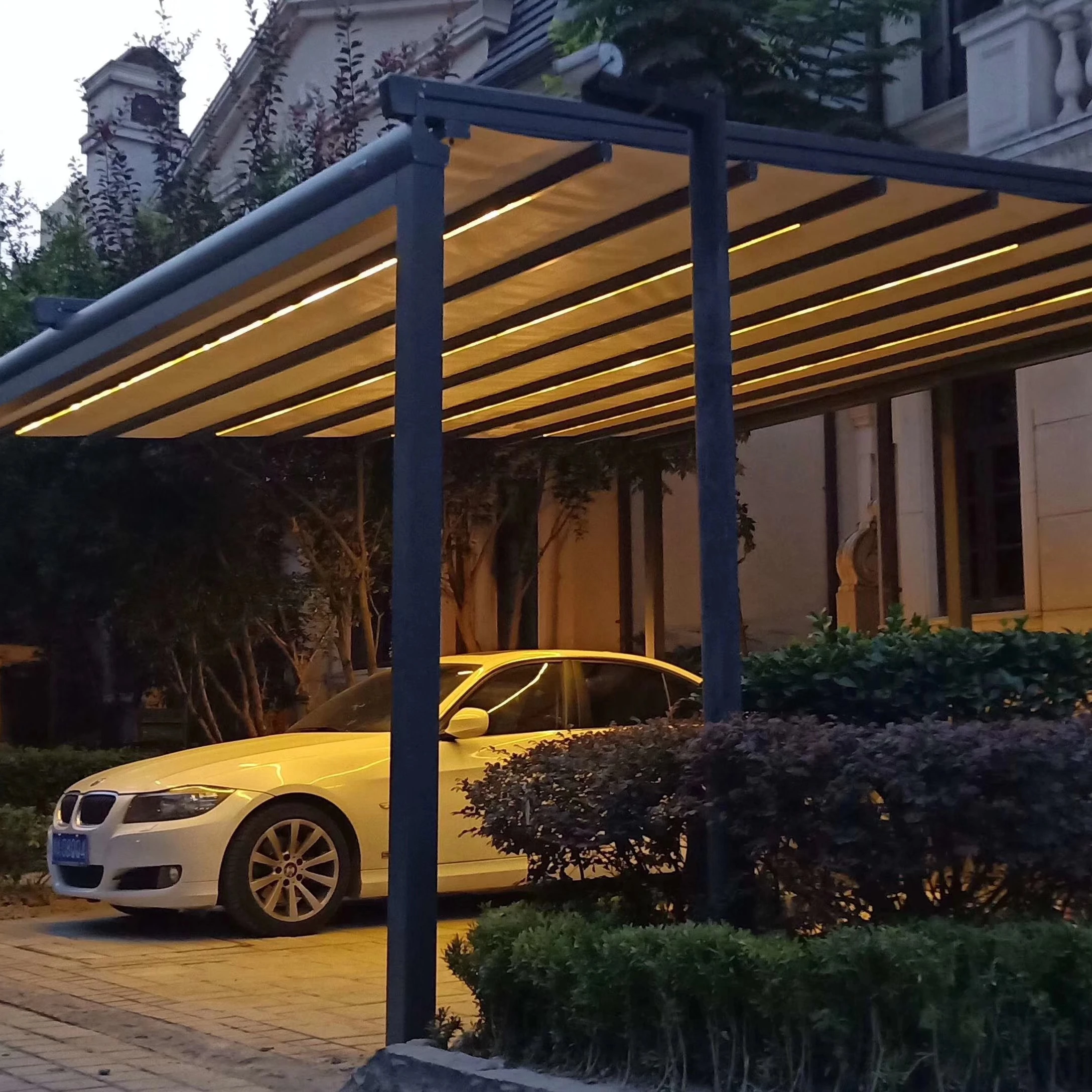 складное современное Авто металлическое био-Климатическое здание легко собранное моторизованный непромокаемый алюминиевый тент