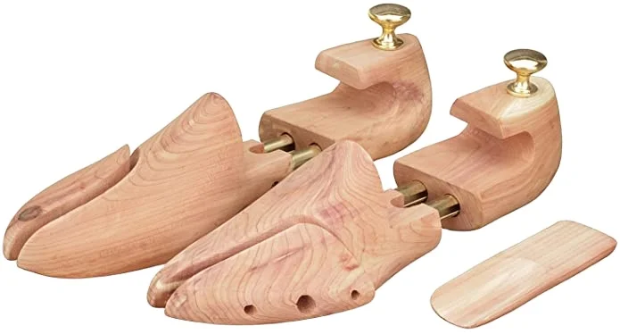 Custom logos Twin Tube Cedar shoe tree adjustable for men