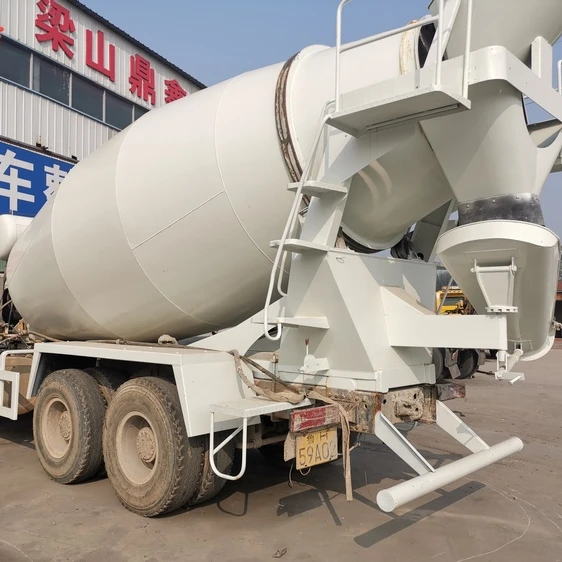 
Sinotruk brand used cement mixer truck price 