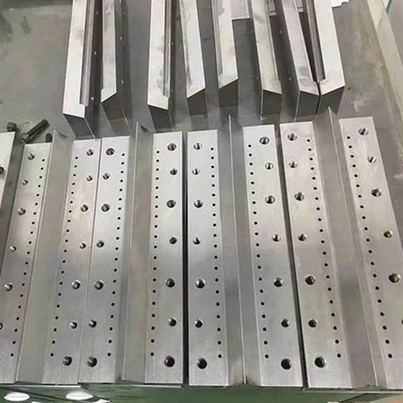 Spinneret Melt Blown Melt Blown Spinneret Chinese supplier 1600mm micro-pore melt blown spinneret