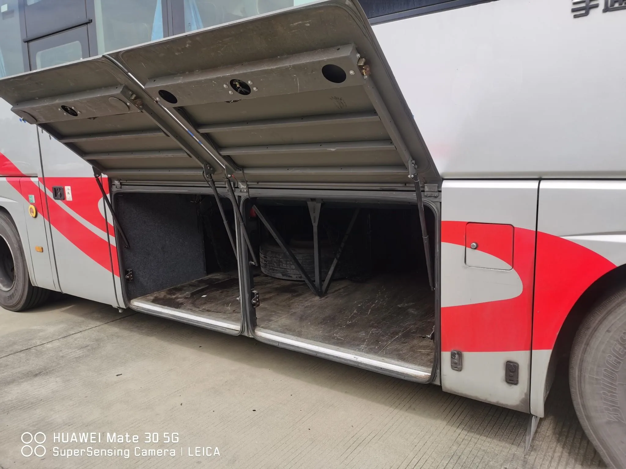 Youtong Bus ZK6119 60 мест 2018 год б/у роскошный городской автобус общественный для продажи в Африке