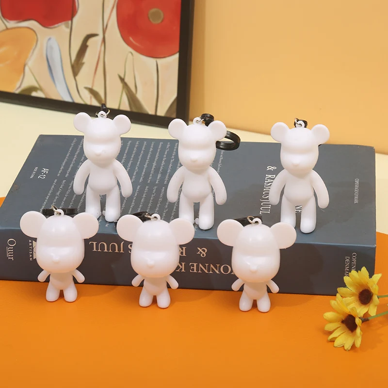 Handmade DIY Fluid Bear Different Sizes Violent Bear Pendant Keychain Wholesale DIY Rabbit Keychain