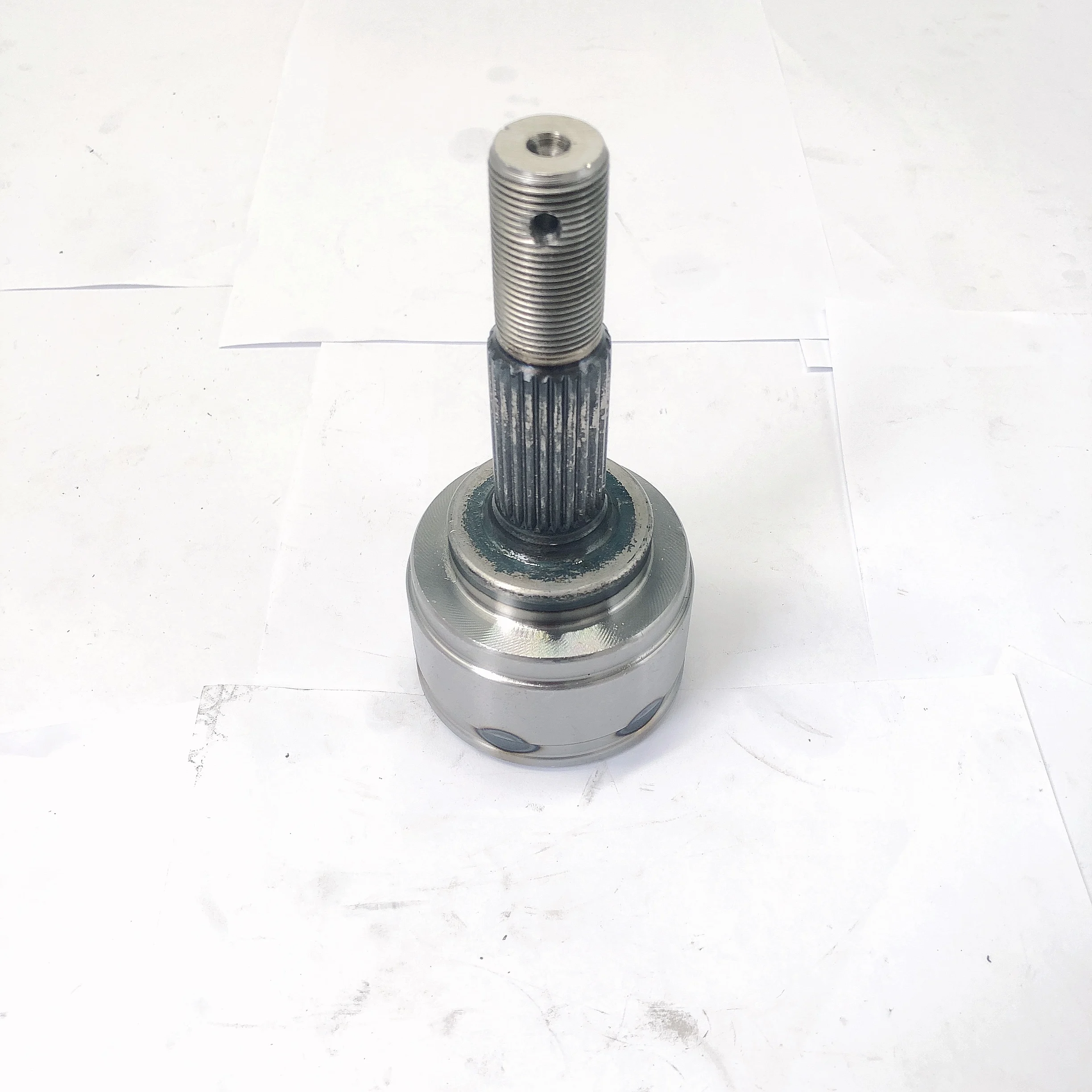 Auto Chassis Parts Transmission Systems Drive Shafts Inner Cv Joint Factory 3910041b05