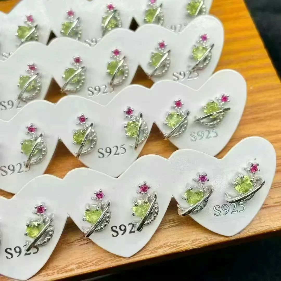 Серьги Перидот из серебра 925 пробы оптом