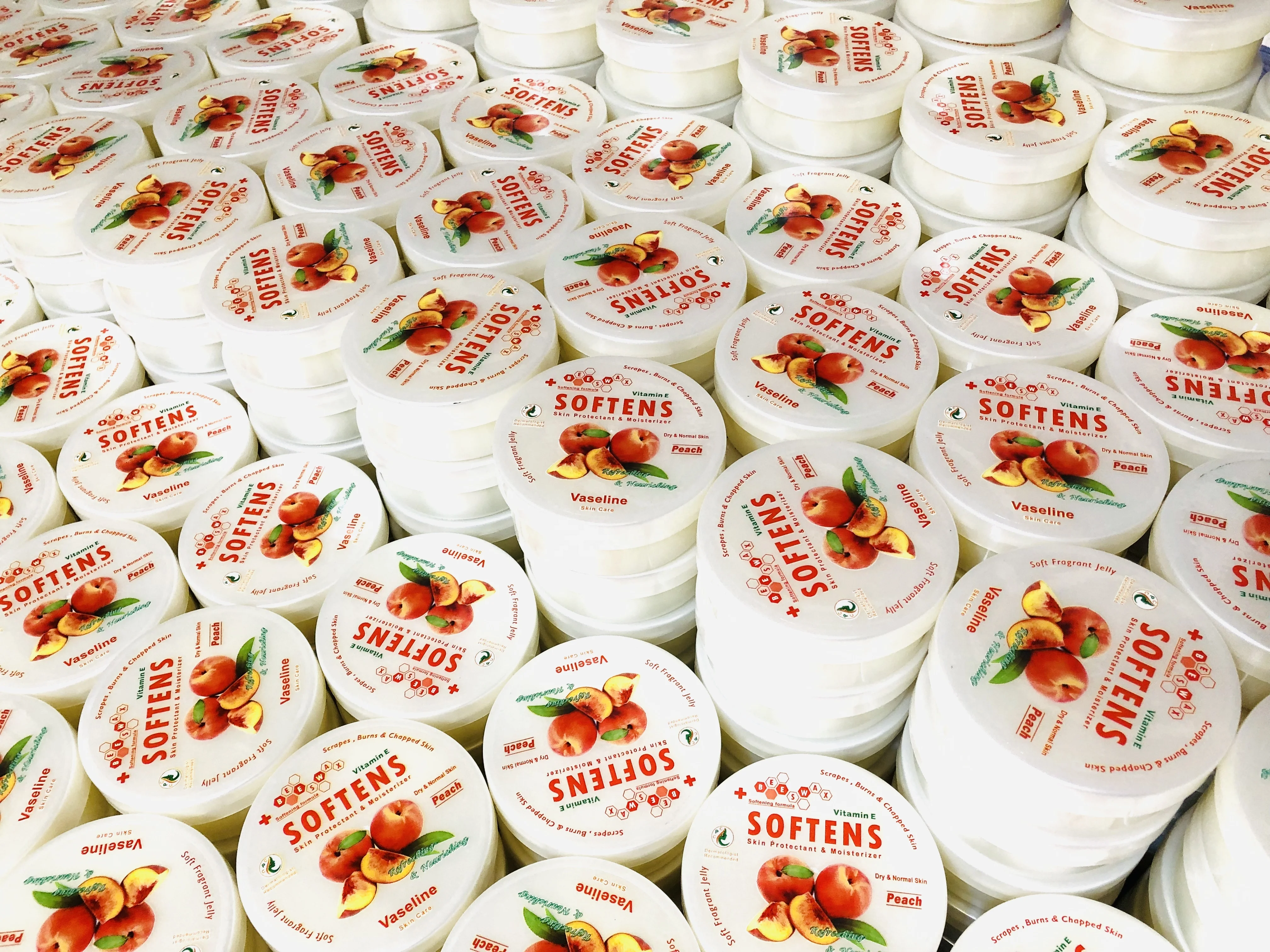 White Petroleum Jelly Packing 250 ML