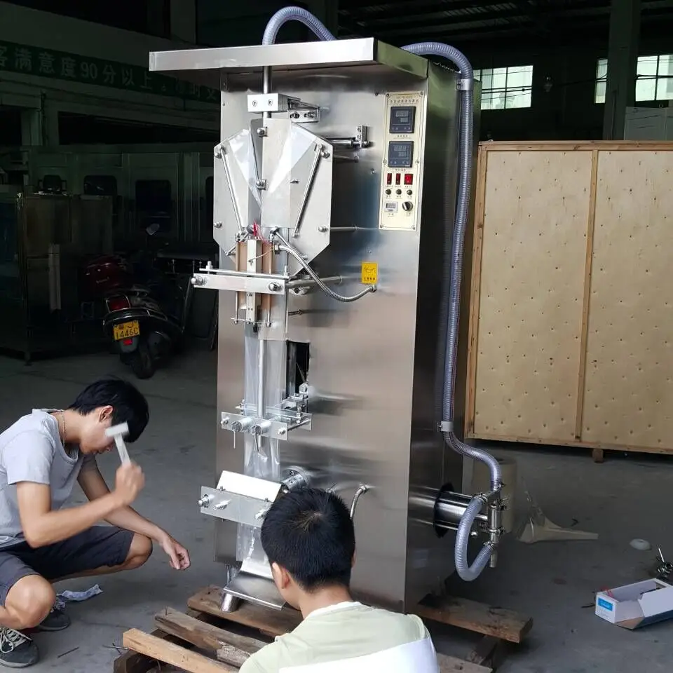 sachet pure water production line / Automatic PE Film Pouch Liquid Packing Machine