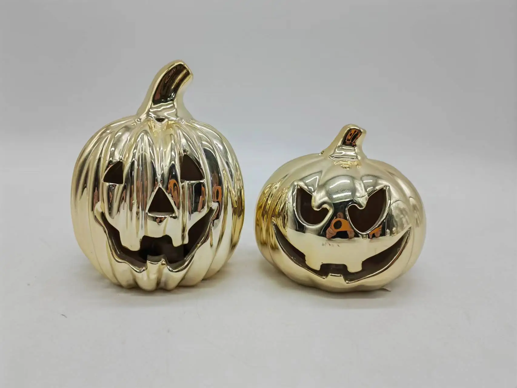 Handmade personalized ceramic pumpkins wholesale light up christmas ornaments halloween pumpkin light with pinstripe LED light