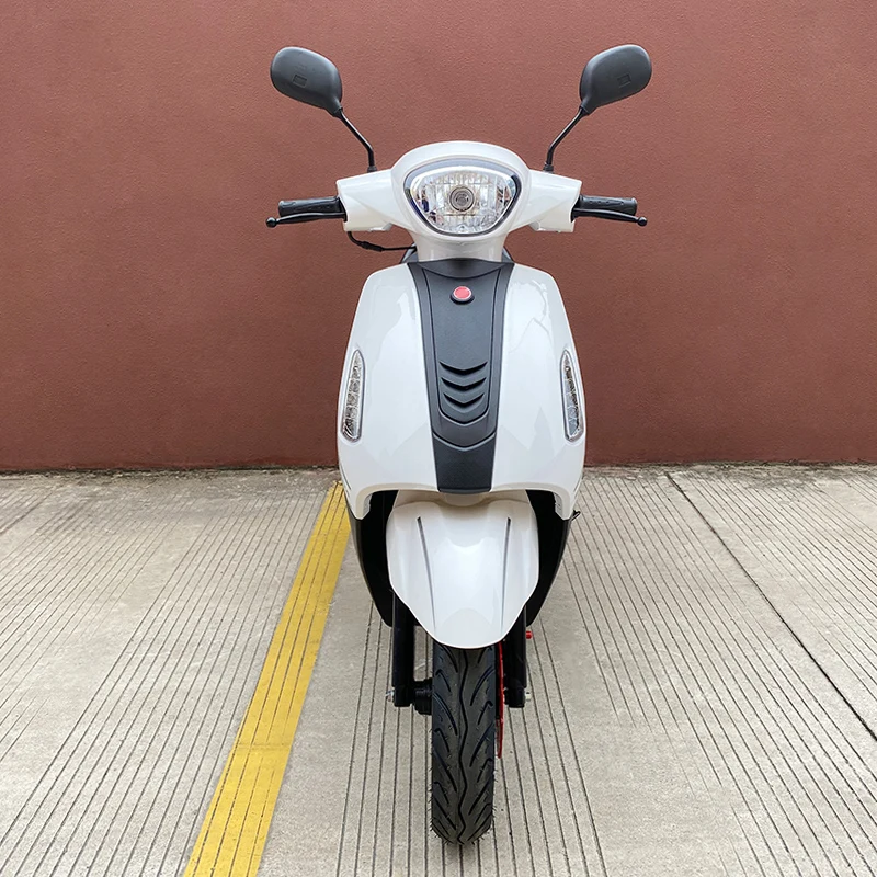 EEC Certified 50CC model JOGI Gasoline Scooter EFI System 85km/h Max Speed Front Disc Brake10inch tyre Air Cooled Engine on Road