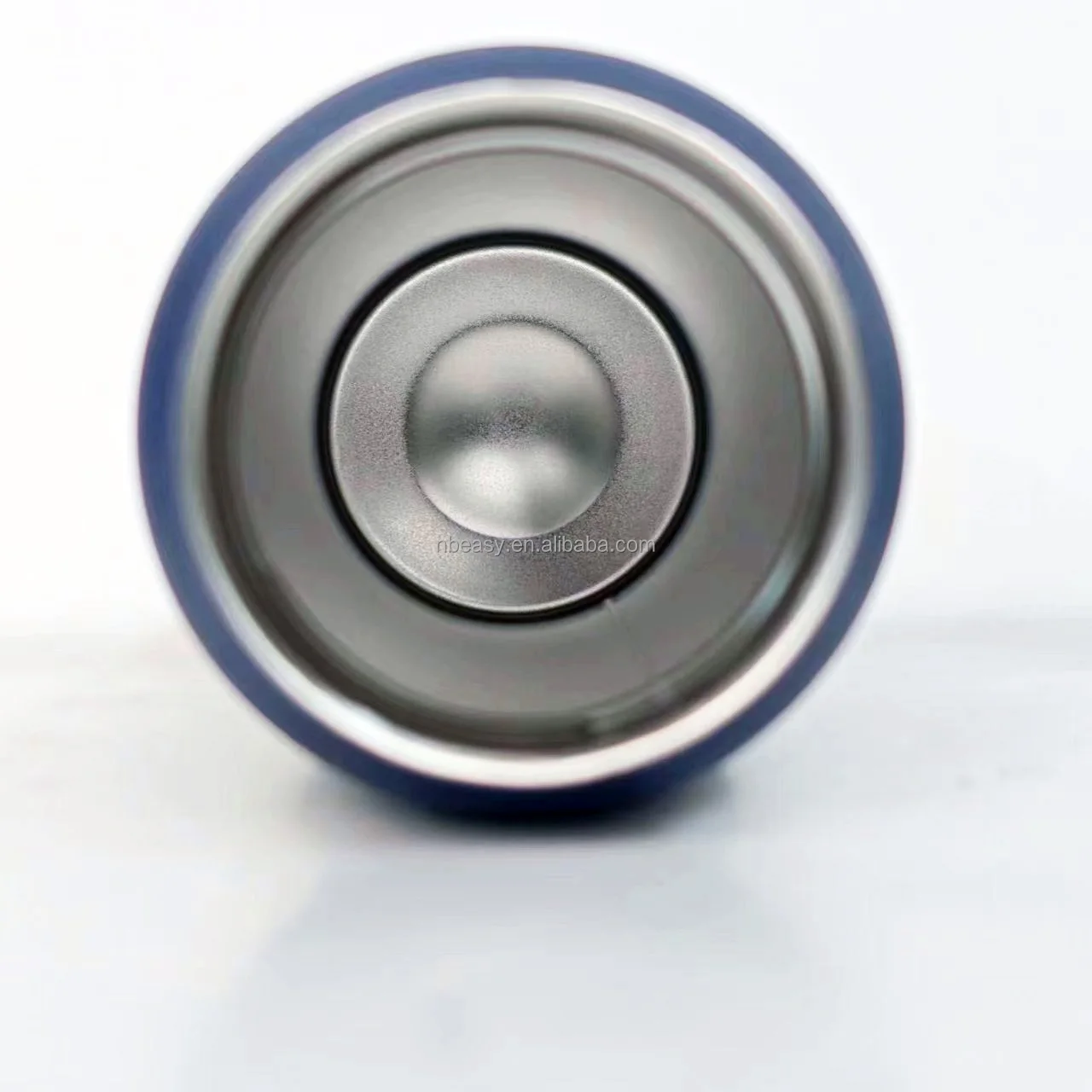 New style low MOQ high quality 24oz Stainless Steel Insulated magnetic lid water bottle