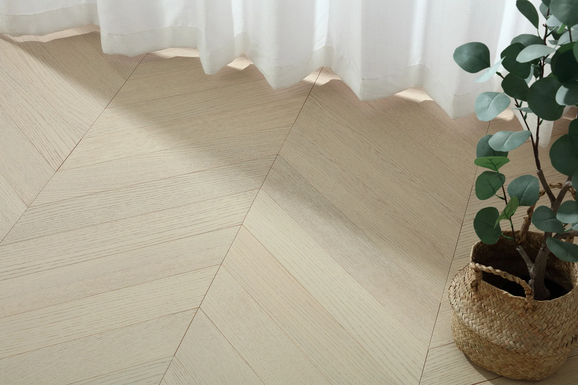 Good price natural engineered french oak floor herringbone/chevron oak wood parquet flooring
