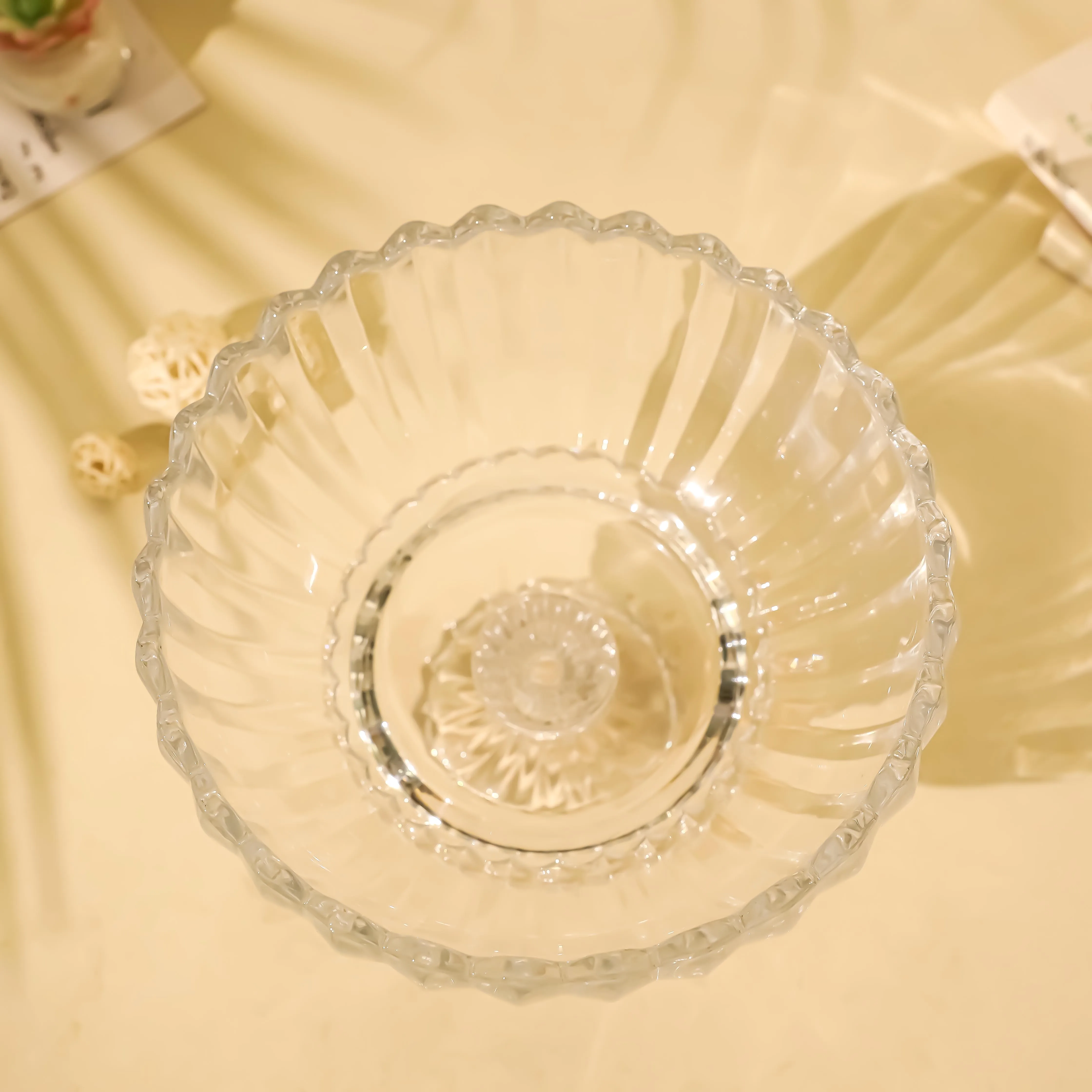 Luxury High Quality Transparent Crystal Glass Fruit Plate for Decoration Tableware Glass Plate Dishes