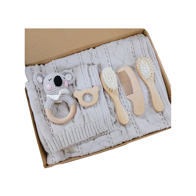 Handmade toddler natural wood baby comb hair brush rattle toy teething ring set knitting blanket knitted newborn baby gift sets