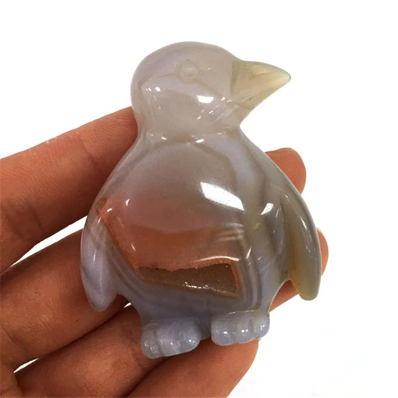 Wholesale high quality natural hand carved agate geode crystal penguin for decoration