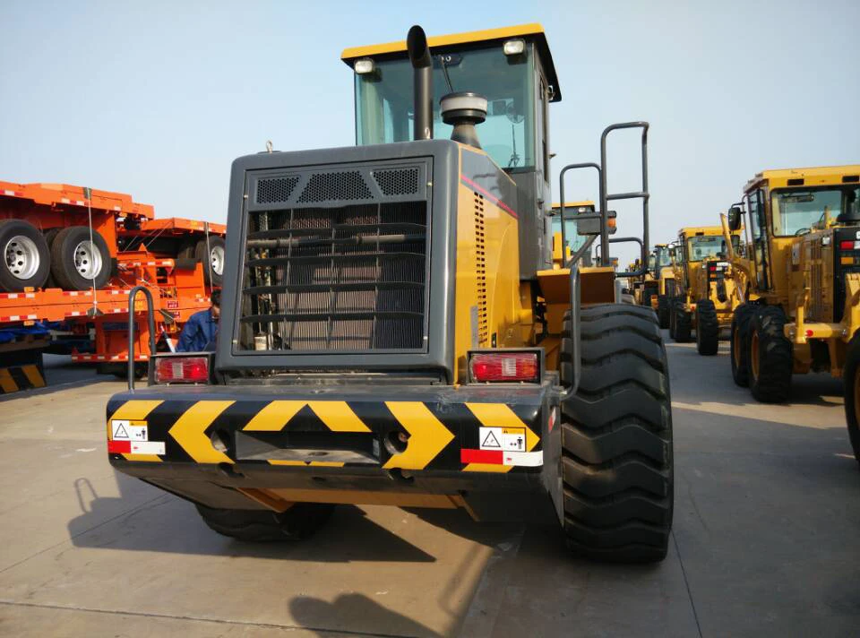 Lonking SEM Hyundai Loader 2ton 3ton 5ton loader CDM833 2cbm Wheel Loader with Wood Claw grapple