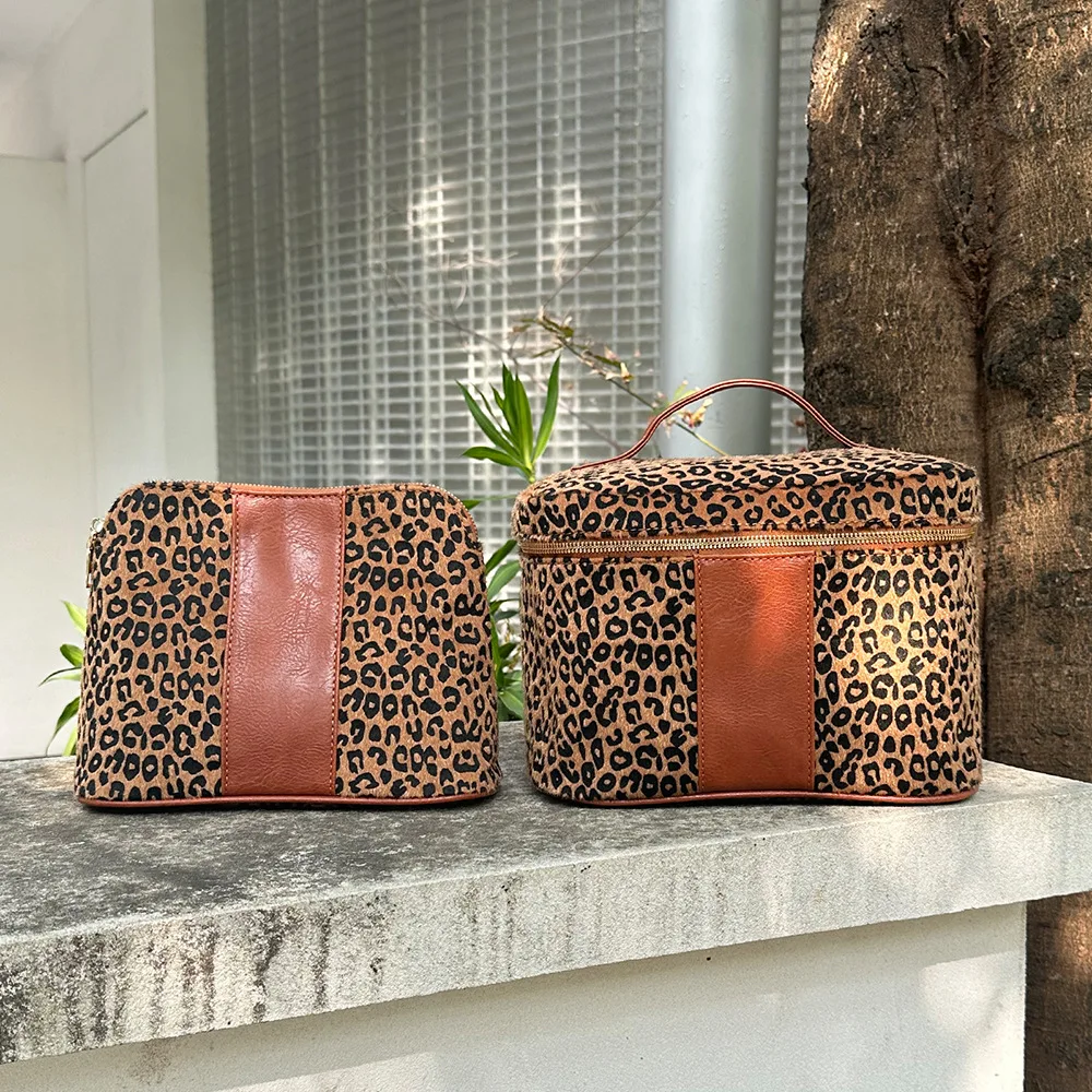 2024 короткая косметичка с леопардовым принтом