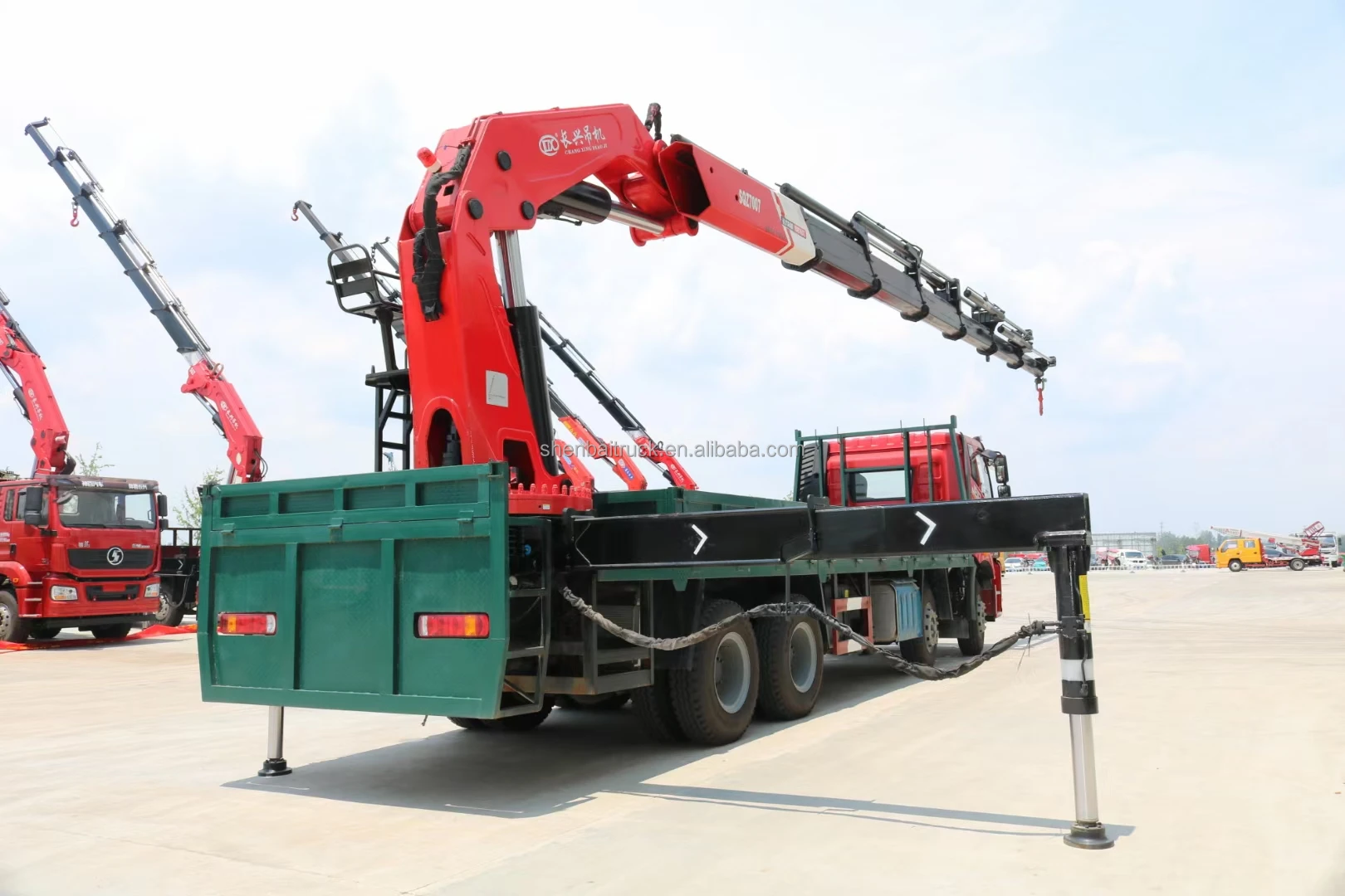 SHENBAI FAW Folding Hydraulic Arm Manipulator Heavy Duty 30 Ton 35 Ton 40 Ton Rear Install Knuckle Boom Crane for sale