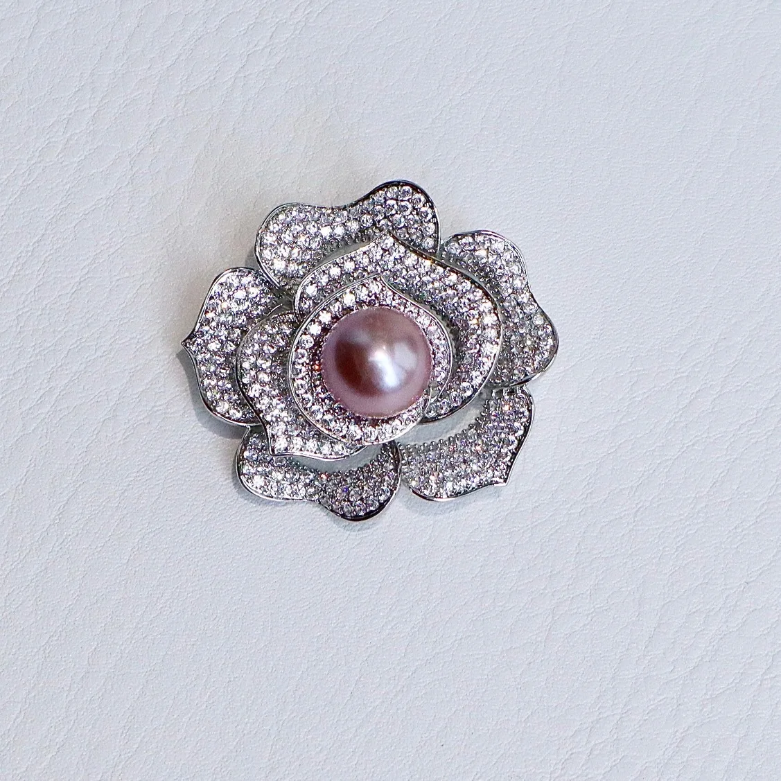 Fine Quality Natural Freshwater Pearl Brooch Wholesale Fine Jewelry