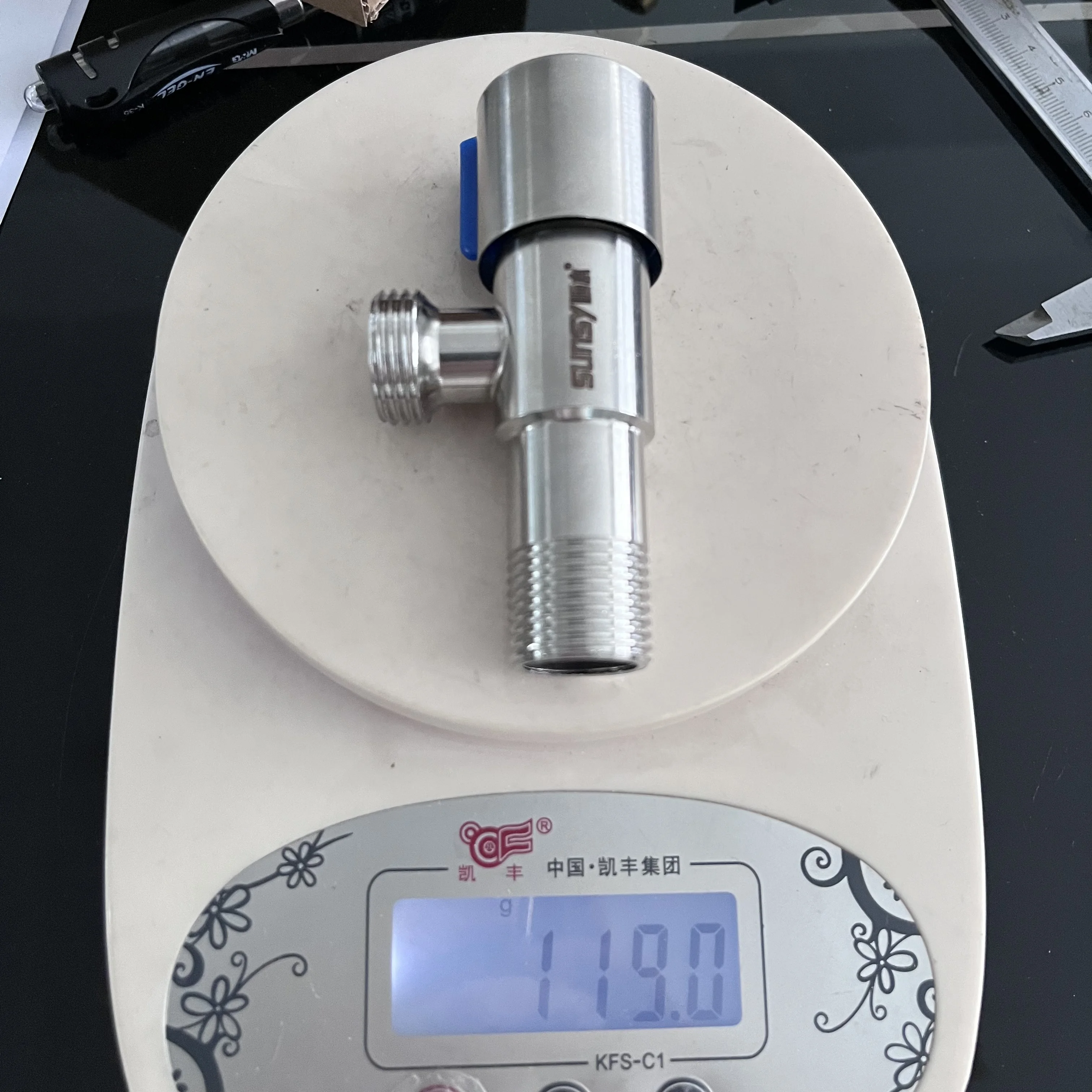 Yuhuan sunsy factory cheap low price stainless steel brass spindle Angle Valve Adjustable ABS Handle for bathroom washing room