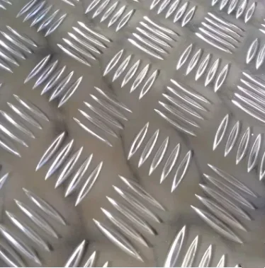 Hot Selling Diamond Pattern Anti-Slip Galvanized Checkered Steel Plate for Floor