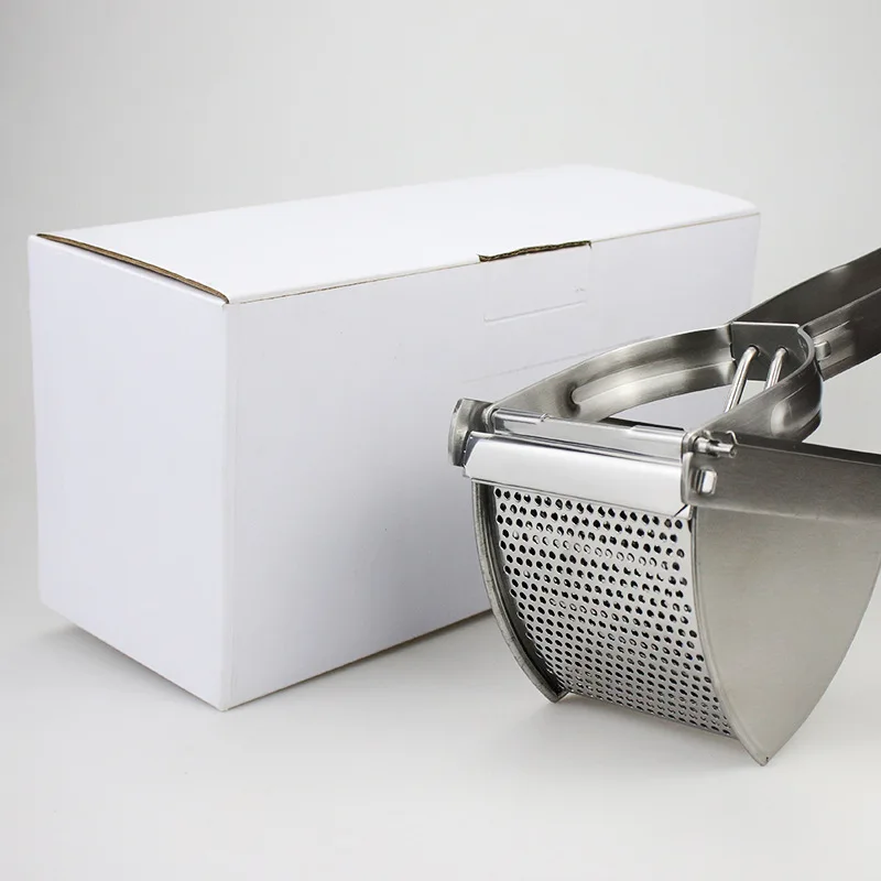 Custom Logo Manual Heavy Duty Squeezer Large Stainless Steel Fruits Masher Potato Ricer