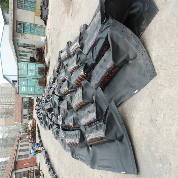 rubber oil spill ocean seaweed boom with astm connector