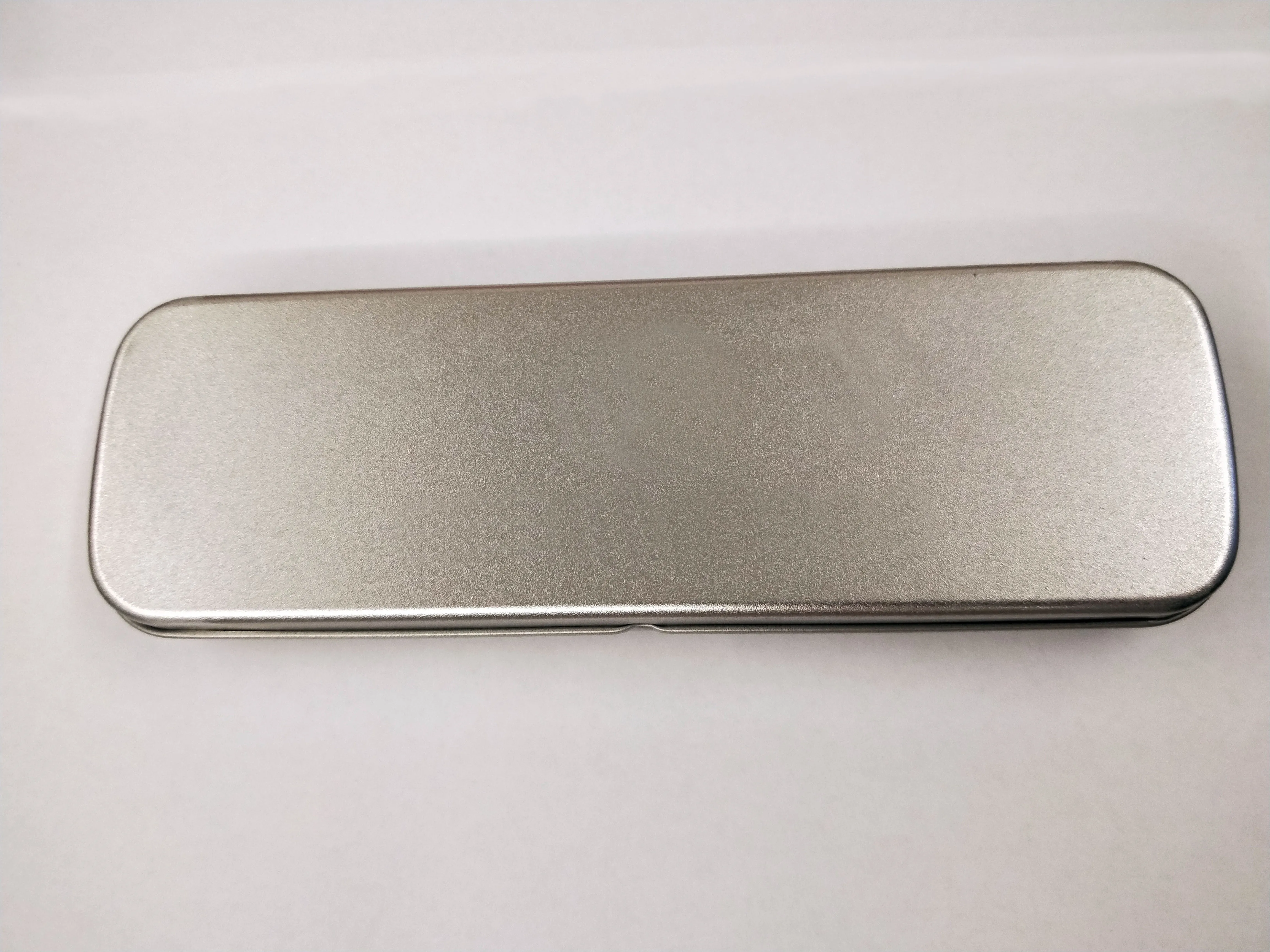 Милые детские канцелярские принадлежности с логотипом на заказ, жестяная коробка, металлический пенал для ручек