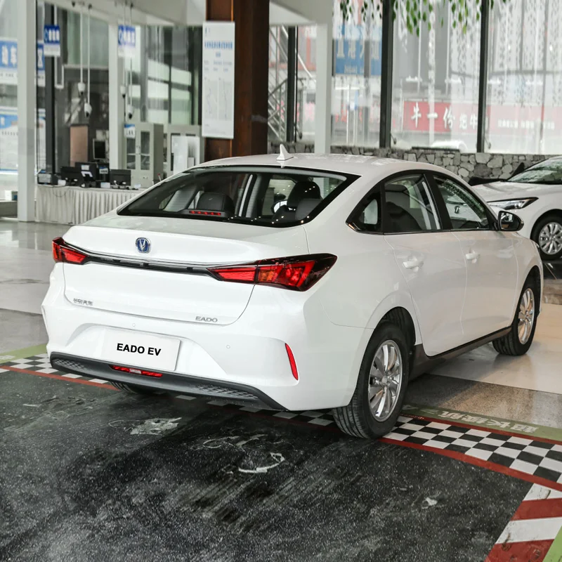 Оптовая продажа электрический автомобиль Changan из Китая 401 км 2WD высокоскоростной changan EADO EV460 новый