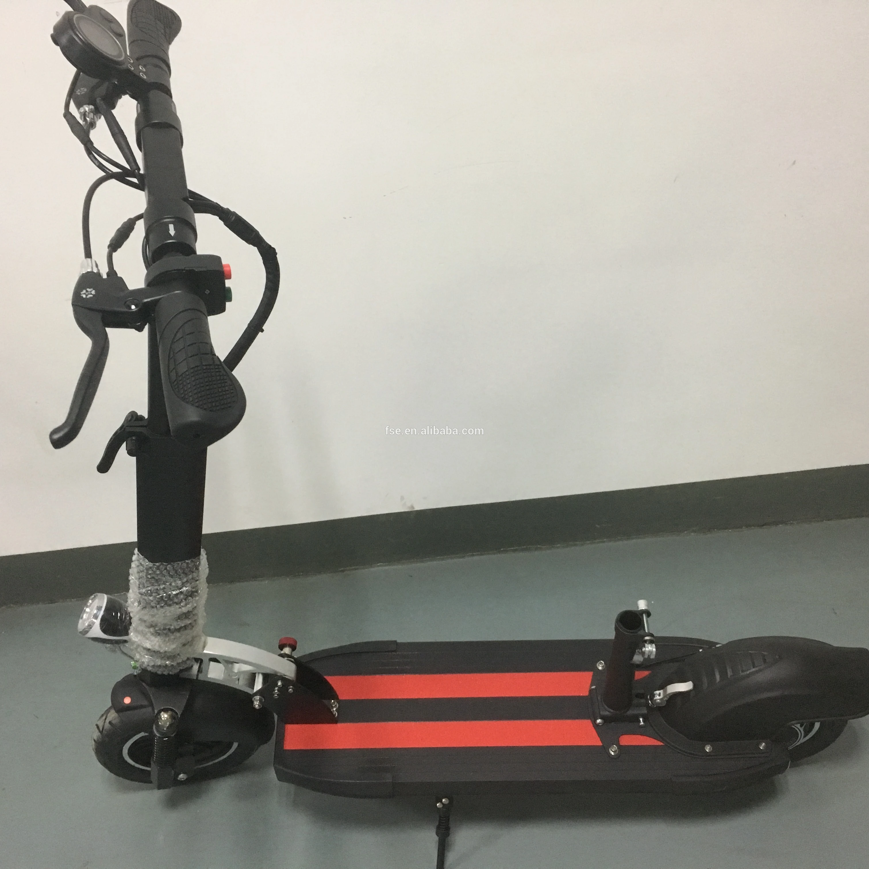 10 inch  500w 36v10a  Front and rear disc brake two wheel (rear tubeless) Aluminium Alloy electric scooter