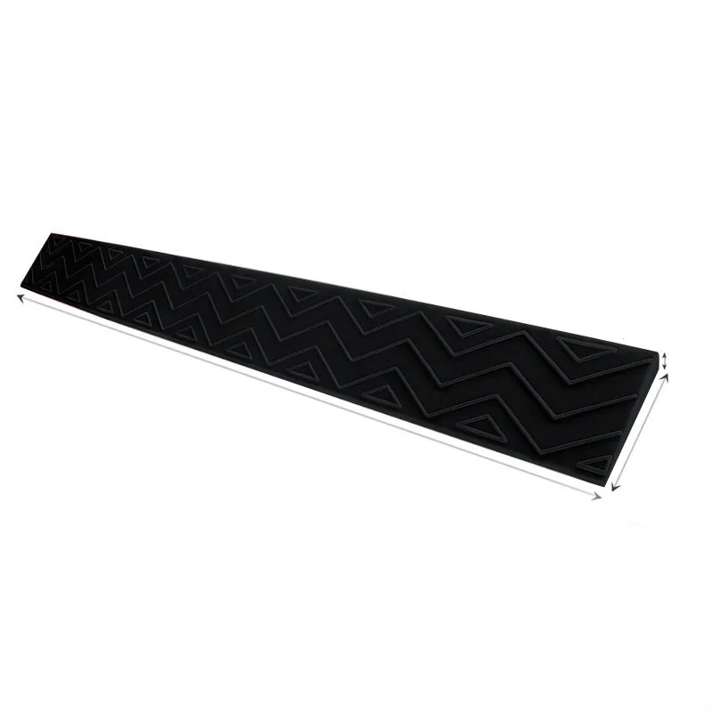 2.5cm high plastic slope pad ramp along the slope plastic step pad step curb ramp