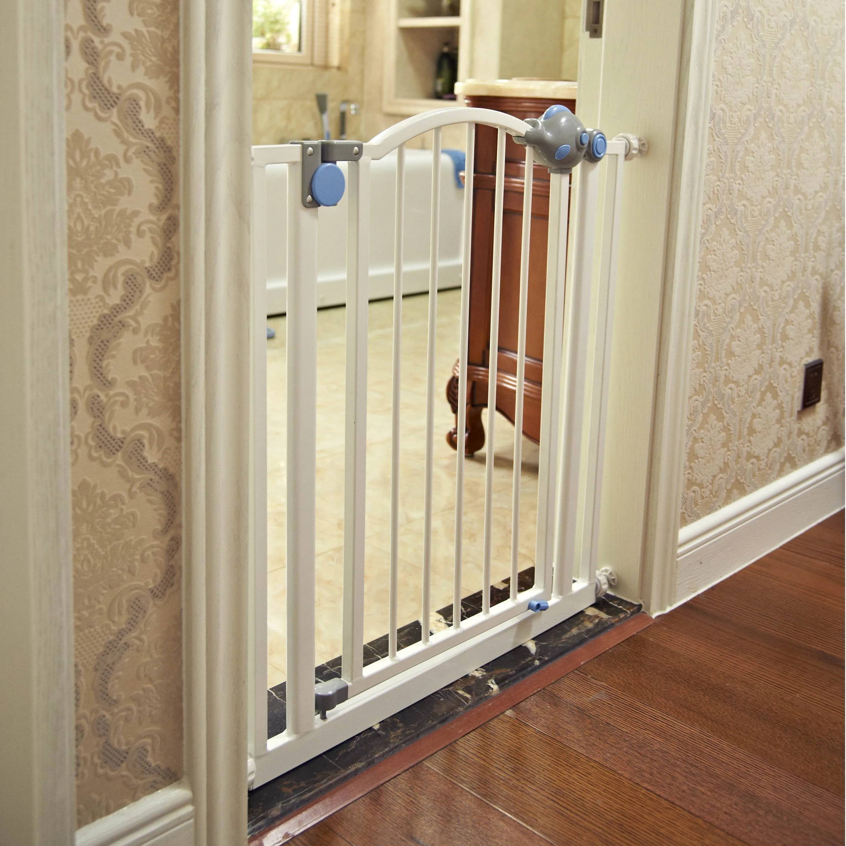 
Pressure mounted gate Metal door and stairs baby safety gate 