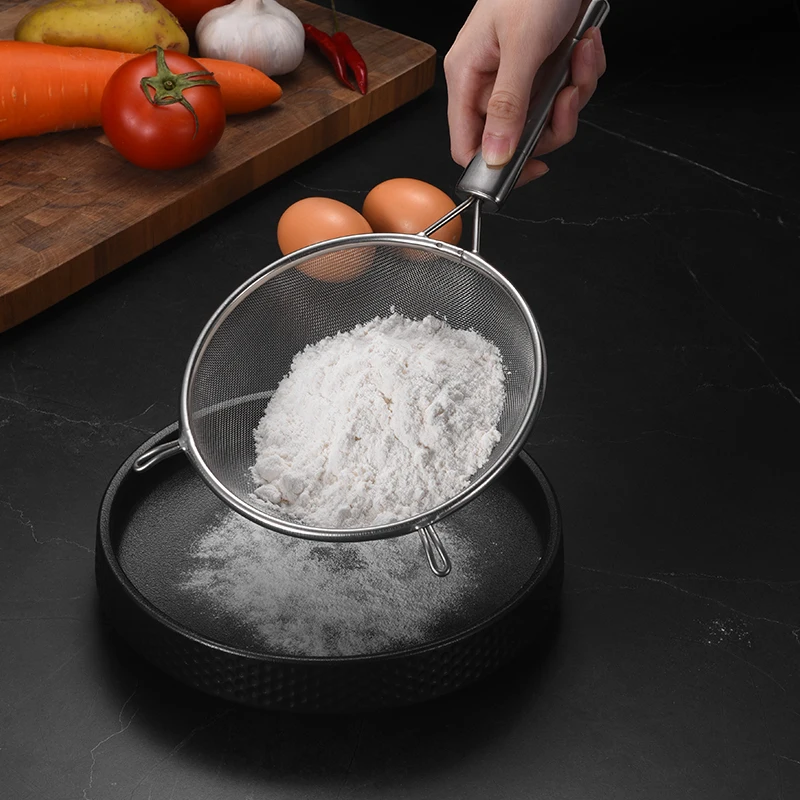 High Quality Stainless Steel Kitchen food strainer and colander Fine Mesh Strainer Set With Handle Liquid Mesh Big Wire Straine