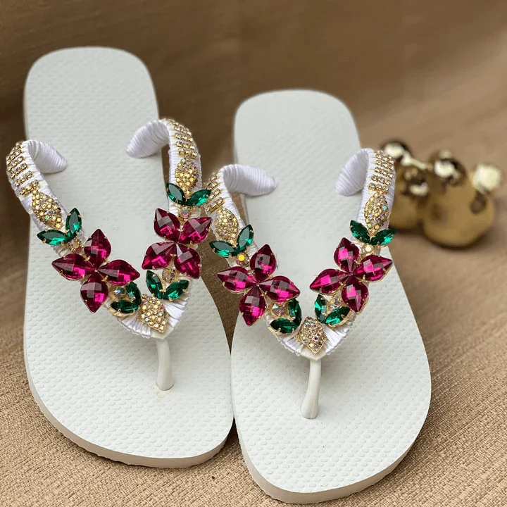 Wedding Flip Flops Summer Beach Wedding Thong Sandals Charming Handmade Rhinestones Bridal Flip Flops