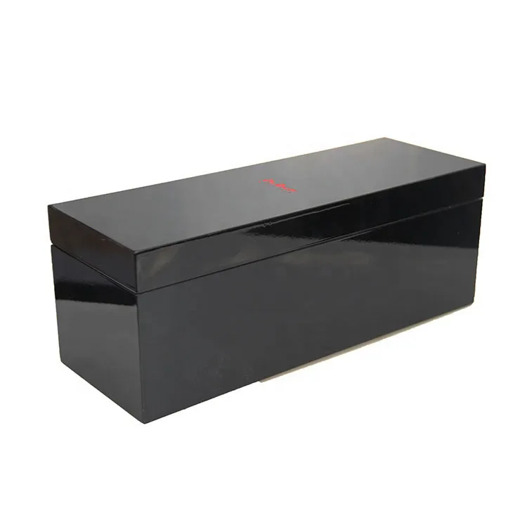 Customized design simple useful colored print black wine wooden box