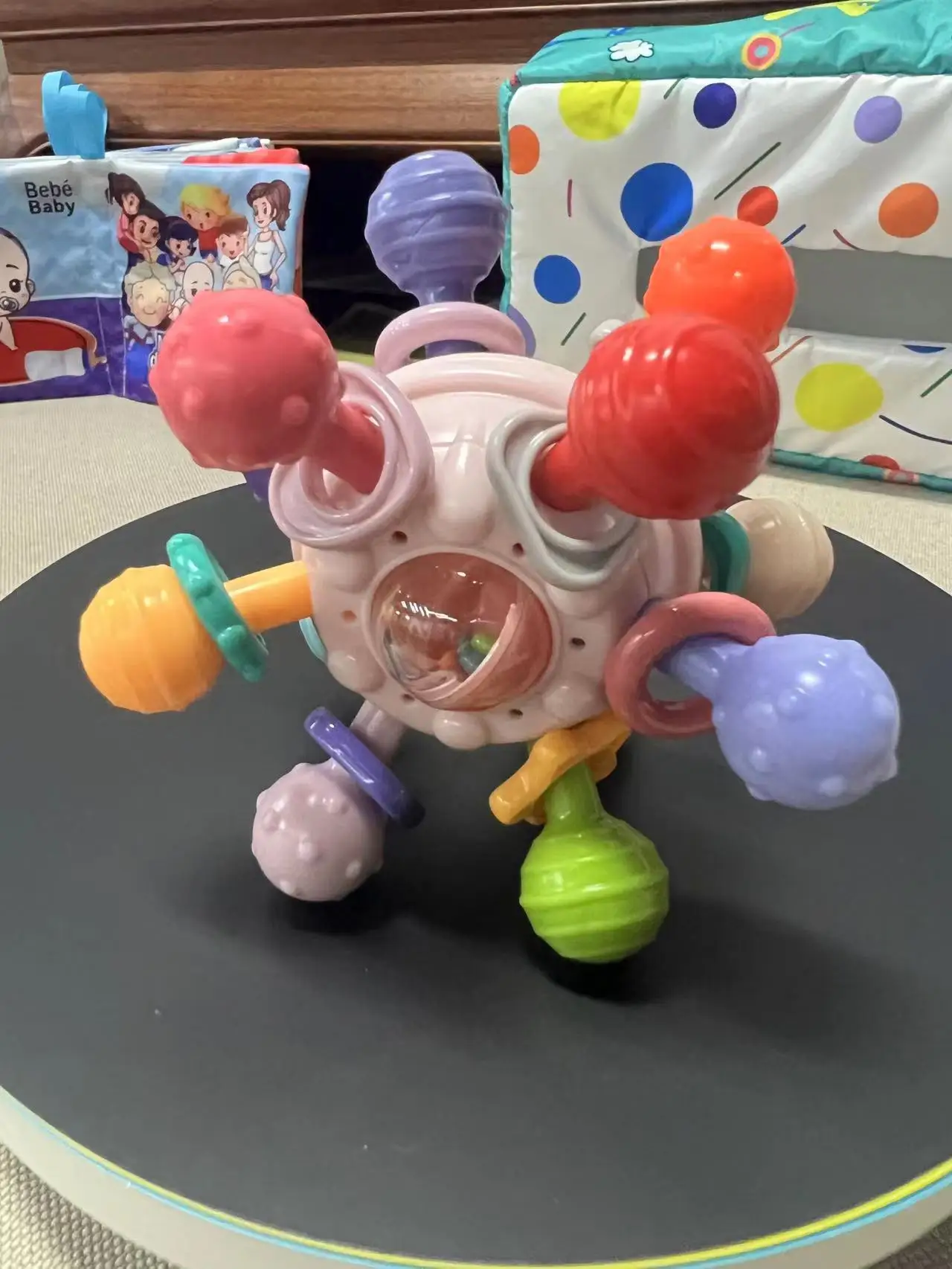 Baby rattle toy Manhattan finger ball Atomic spin soft glue ball grinding tooth hand grip ball early education toy