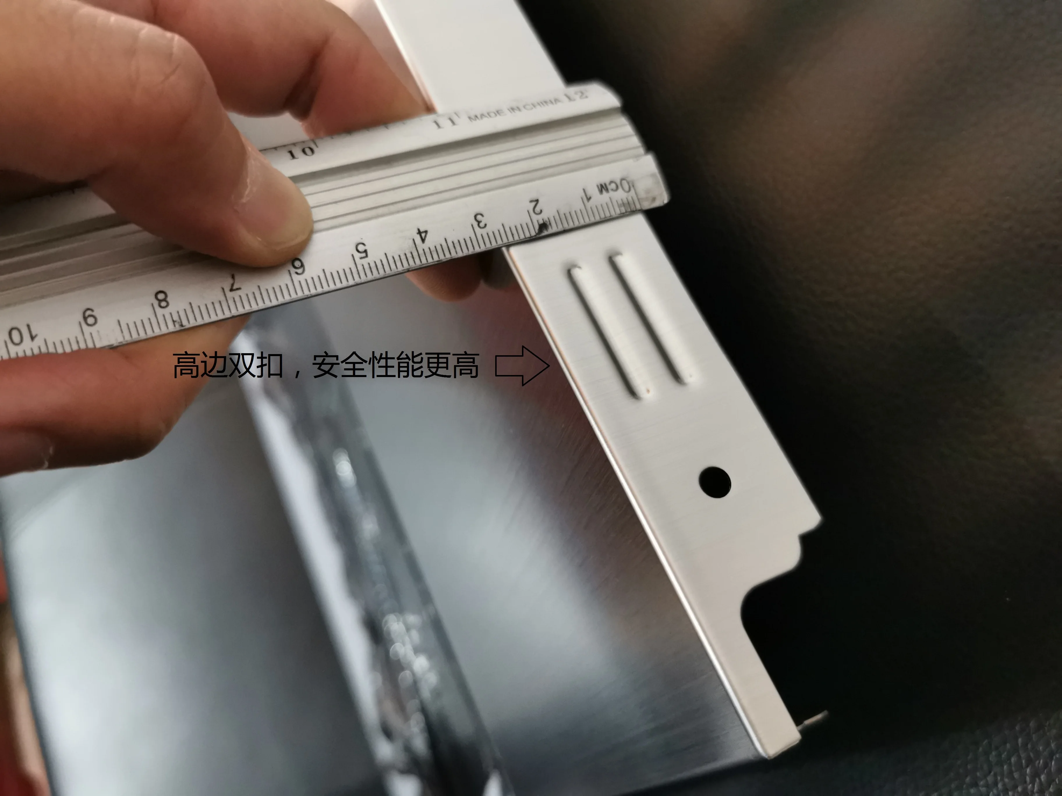 304 Stainless Steel ceiling tile in hairline finish for shopping mall project