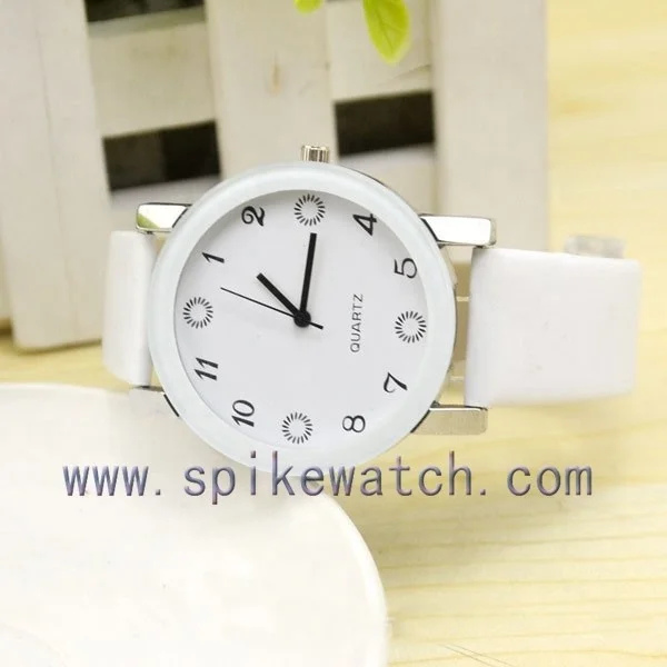 Epoch ladies vintage quartz watch analog display
