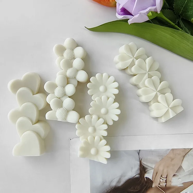 Handmade Irish candle decoration customizable sunflower clover love soy wax scented candle