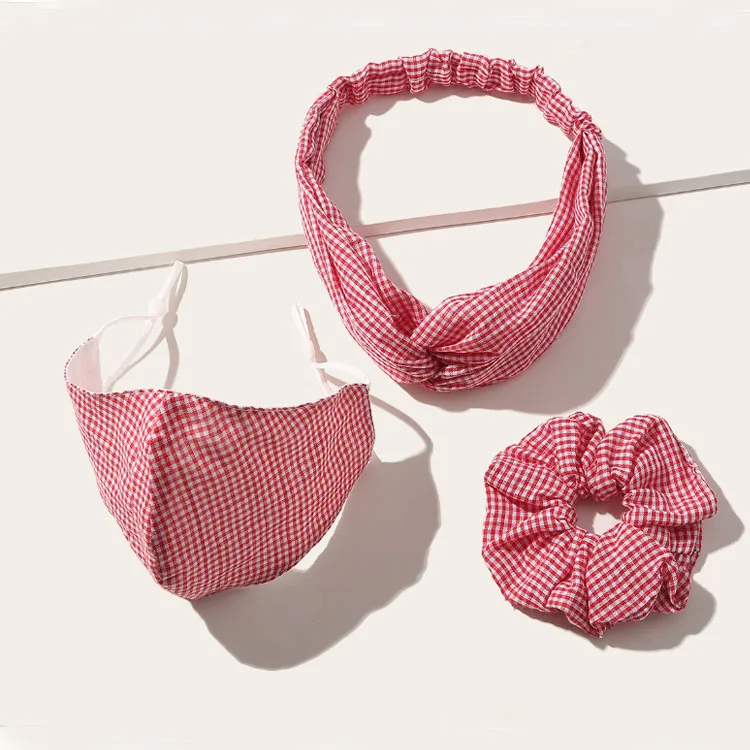 
YN Size M Sole Designs Reusable Washable Cotton Breathable Face Mask with Matching Headband and Scrunchies Set 