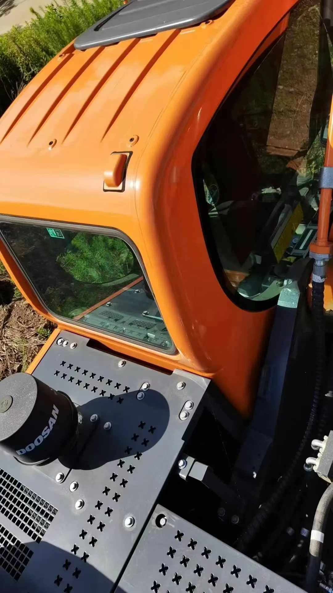 Б/у Doosan Dx 305lc-9c 30 т сверхмощный карьерный экскаватор Dx305 Инженерная техника