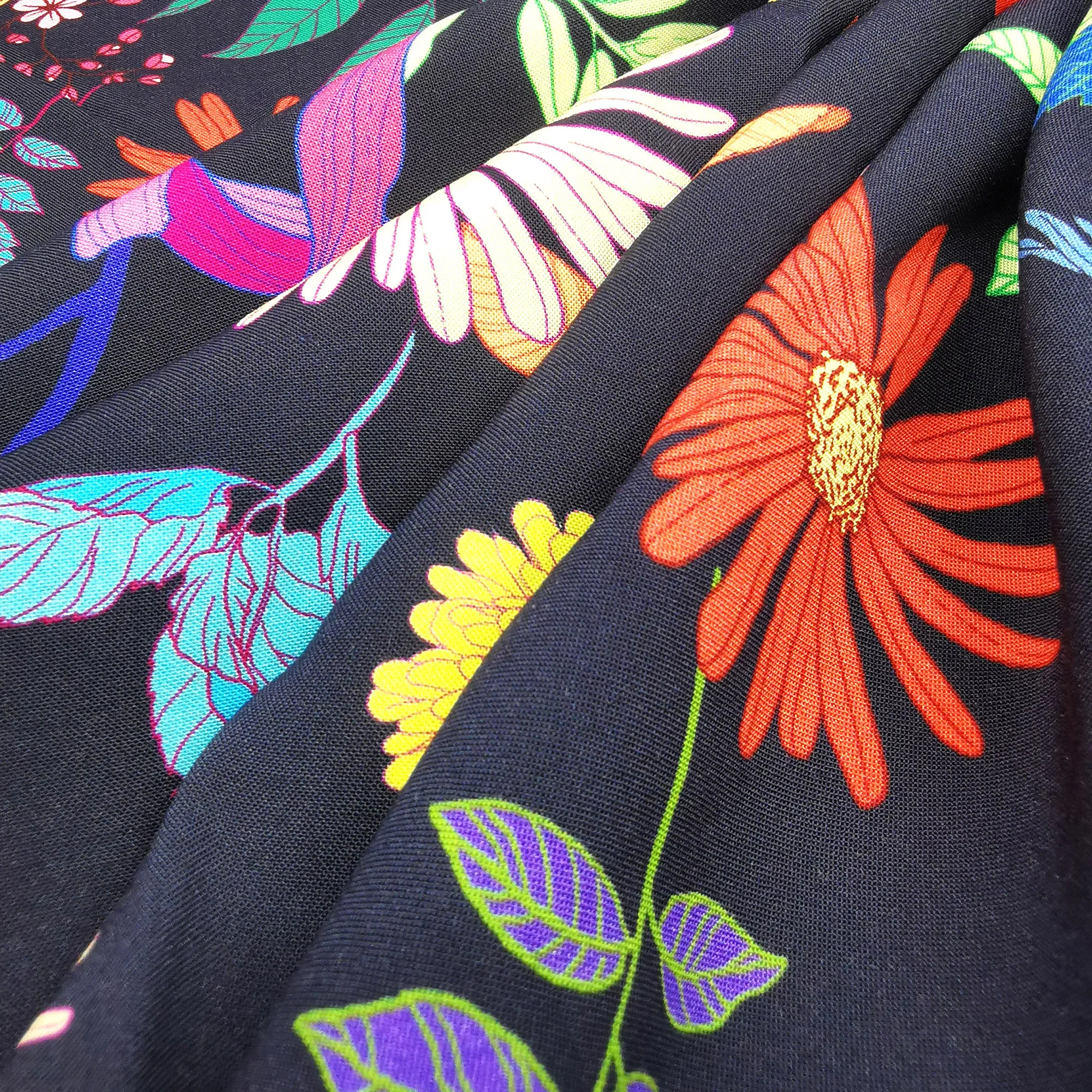 
High quality rayon digital printing Clothing skirt floral rayon cloth 