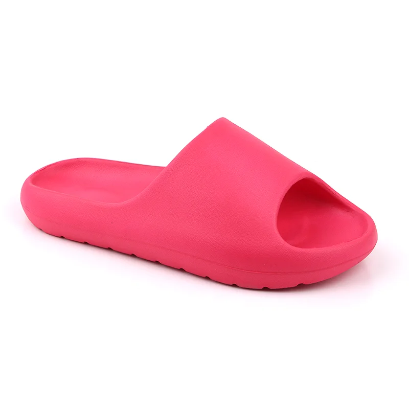 2023 New European American Style Summer Beach Plastic Slippers Women Fashion Pantoufles Pour Femmes Sandals Women Home Slippers