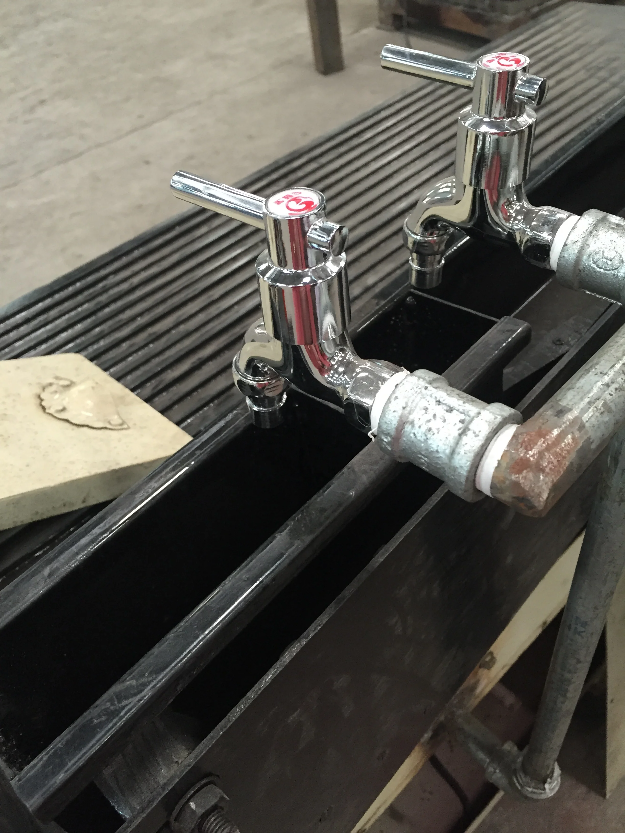 6s Series Small Copper Shaker Mineral Separation Concentrator Gold Gemini Shaking Table for Sale