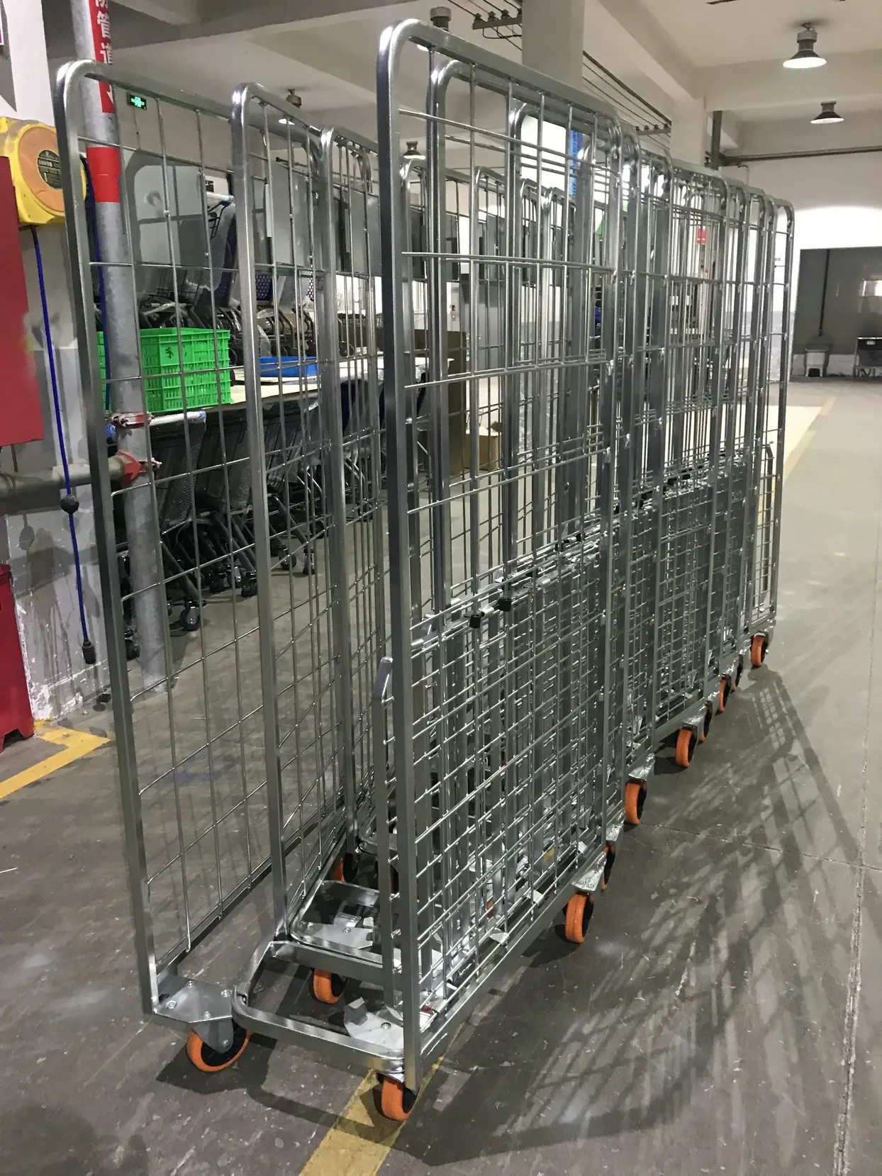 Foldable 4 doors metal  rolling containers with high quality for warehouse