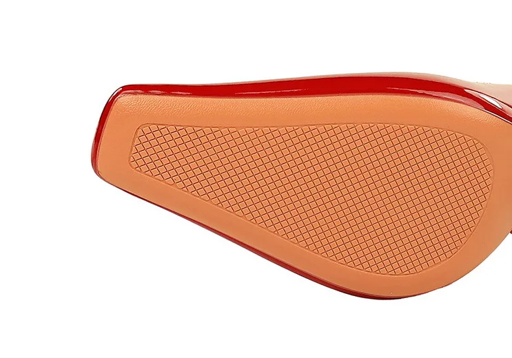 News 34-40 Slim Heel Ultra High Heel Shiny Lacquer Leather Shallow Mouth Square Head High Heel Single Shoe