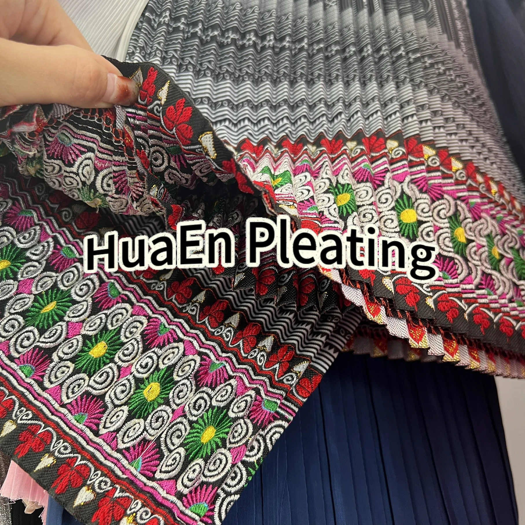 Changzhou HuaEn garment machinery factory ZJ-416 fabric textile toothpick crystal 2mm smocking pleater